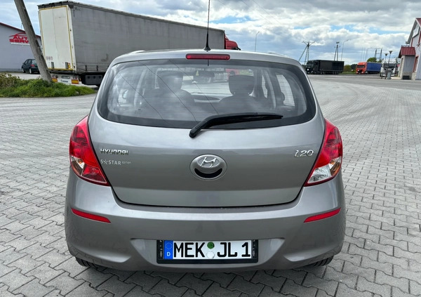 Hyundai i20 cena 22999 przebieg: 136000, rok produkcji 2012 z Świebodzin małe 154